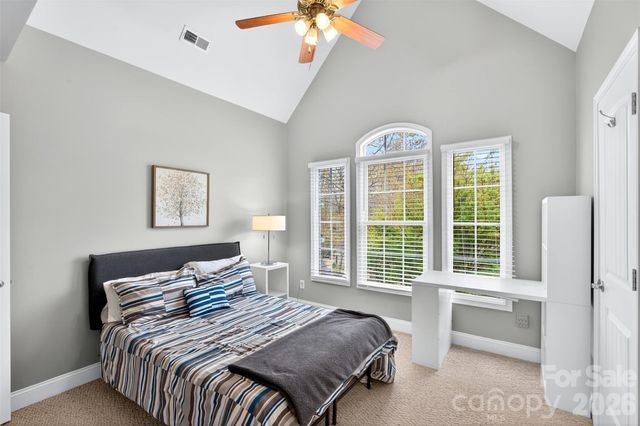 717 Black Wolf Run, Spartanburg, SC 29306