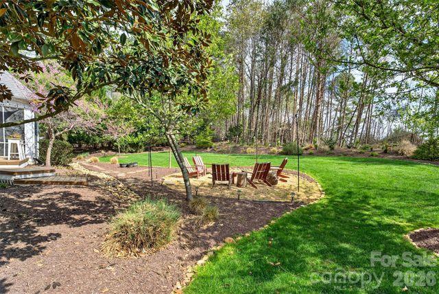 717 Black Wolf Run, Spartanburg, SC 29306
