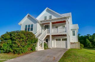 8124 Grand Harbour Court, Wilmington, NC 28411