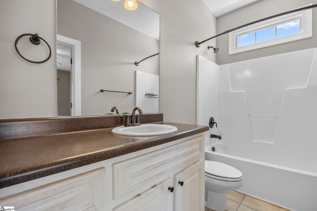 9 Randy Drive, Taylors, SC 29687