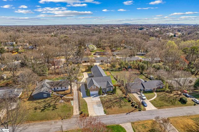 9 Randy Drive, Taylors, SC 29687