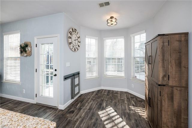 1004 Hillpoint RD, Suffolk, VA 23434