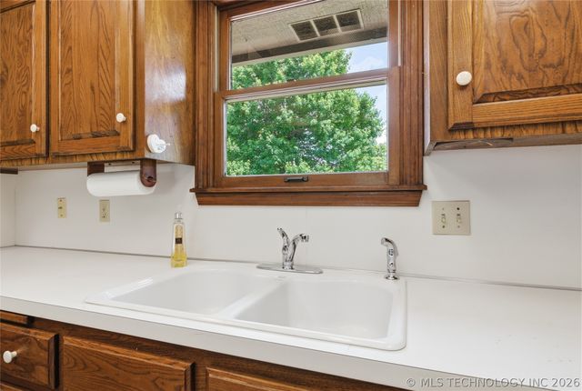 17255 E 79th Street North, Owasso, OK 74055