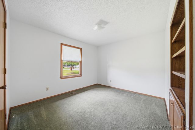 17255 E 79th Street North, Owasso, OK 74055