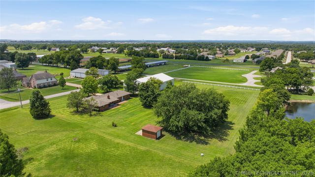 17255 E 79th Street North, Owasso, OK 74055