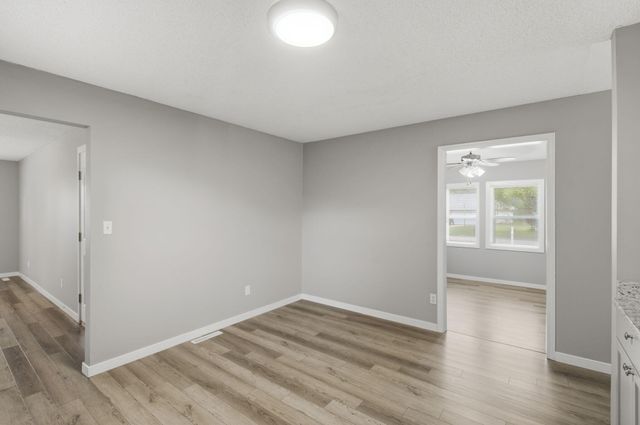 3815 S Queens Court, Springfield, MO 65807