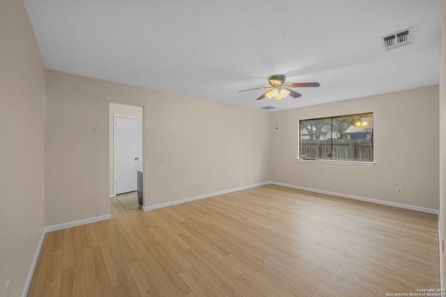 9203 Ridge Grove, San Antonio, TX 78250