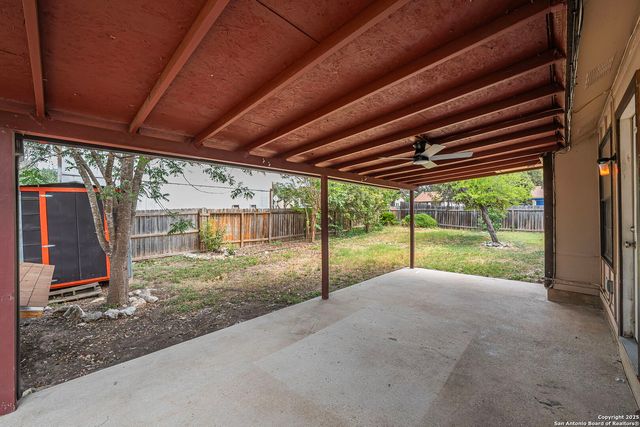 9203 Ridge Grove, San Antonio, TX 78250