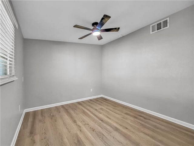 629 Sheridan Dr, Corpus Christi, TX 78412