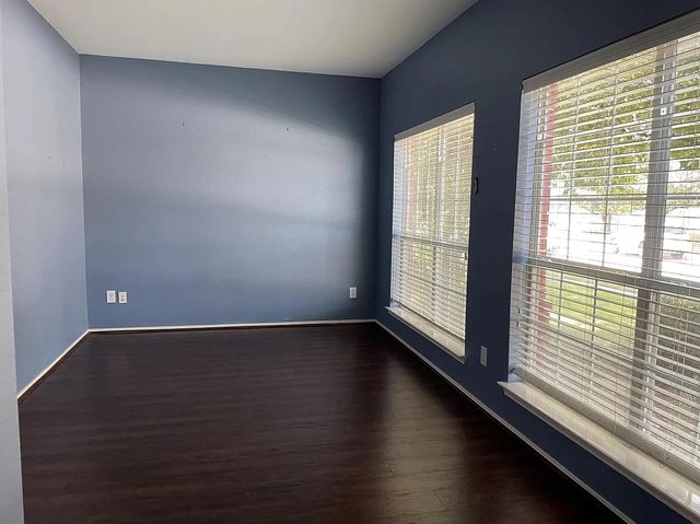 1233 Mcmahan Drive, Lewisville, TX 75077
