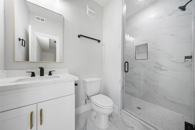 322 E 37th Street, Houston, TX 77018