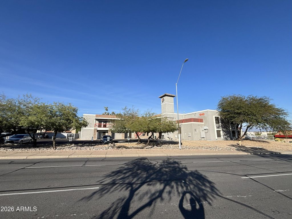 1940 E Thunderbird Road, Phoenix, AZ 85022 — exterior