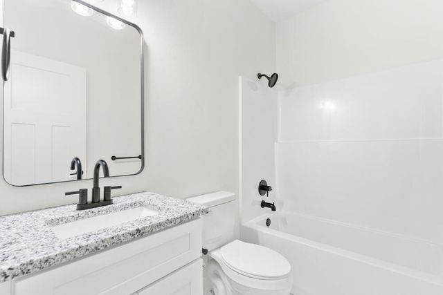 1424 N Carter Way, Republic, MO 65738
