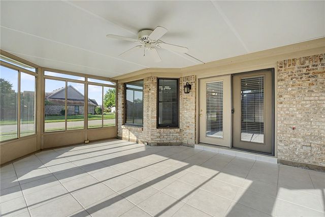 9446 Country Path Trail, Miamisburg, OH 45342