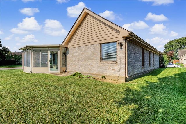 9446 Country Path Trail, Miamisburg, OH 45342