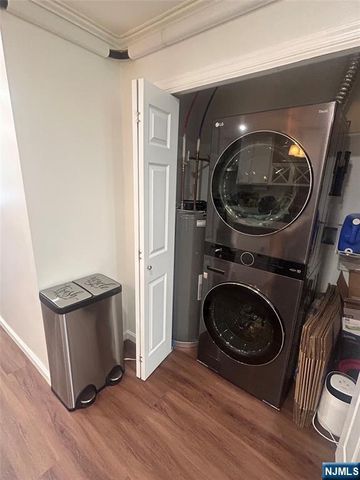 235 Dakota 10, Paterson, NJ 07503