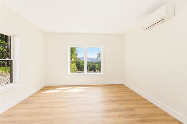 7 Spring Hill Road, Hancock, NH 03449