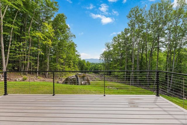 7 Spring Hill Road, Hancock, NH 03449