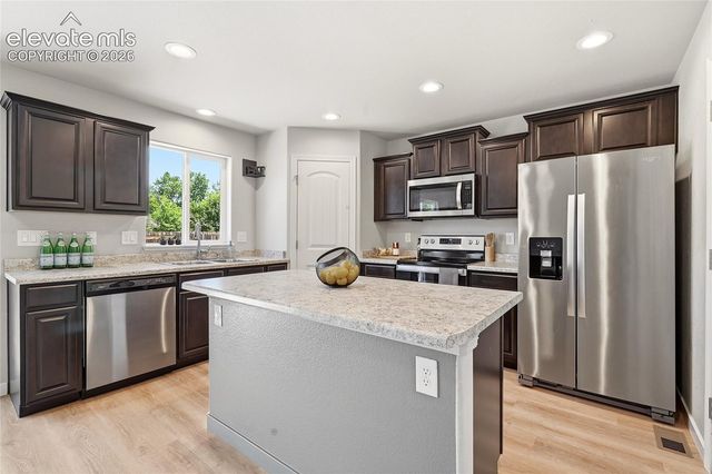 5462 Hammond Drive, Colorado Springs, CO 80915