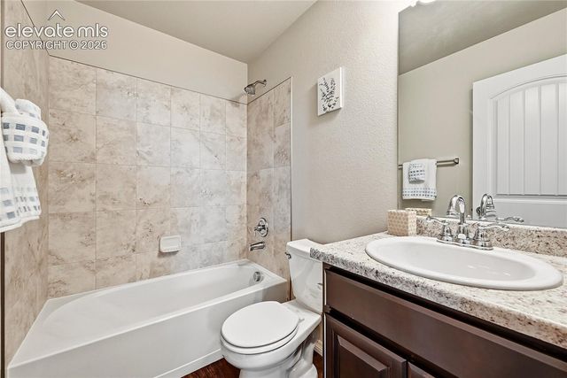 5462 Hammond Drive, Colorado Springs, CO 80915