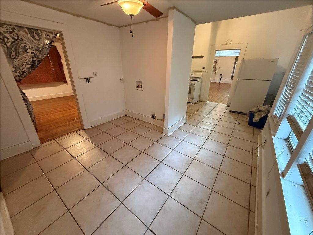 1410 Circle Park Boulevard, Fort Worth, TX 76164 — photo 4