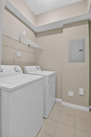 15125 Michelangelo Boulevard 202, Delray Beach, FL 33446