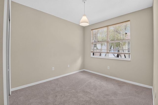 15125 Michelangelo Boulevard 202, Delray Beach, FL 33446