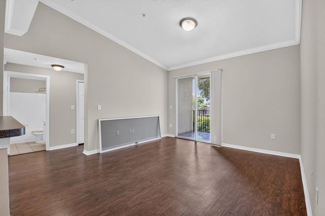 15125 Michelangelo Boulevard 202, Delray Beach, FL 33446