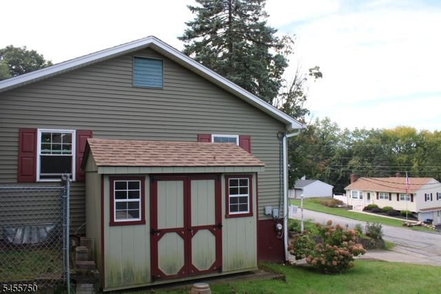 13 Baldwin Dr, Vernon Twp., NJ 07462