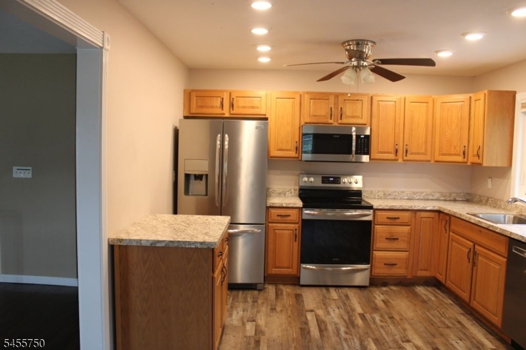 13 Baldwin Dr, Vernon Twp., NJ 07462 — photo 2