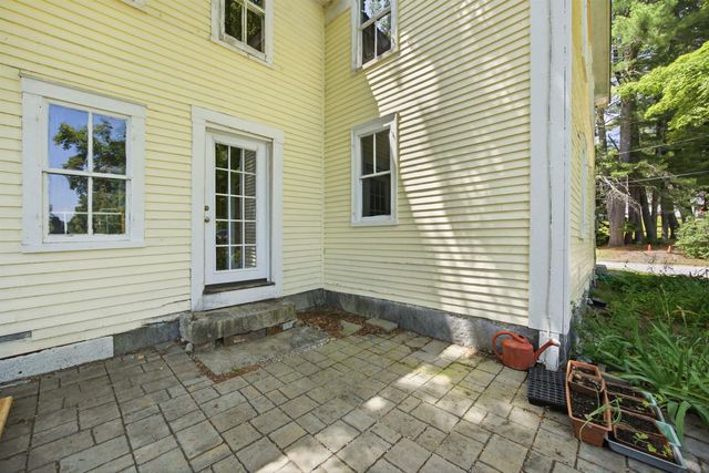 131 Waterloo Street, Warner, NH 03278