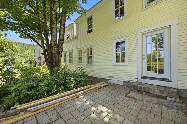 131 Waterloo Street, Warner, NH 03278