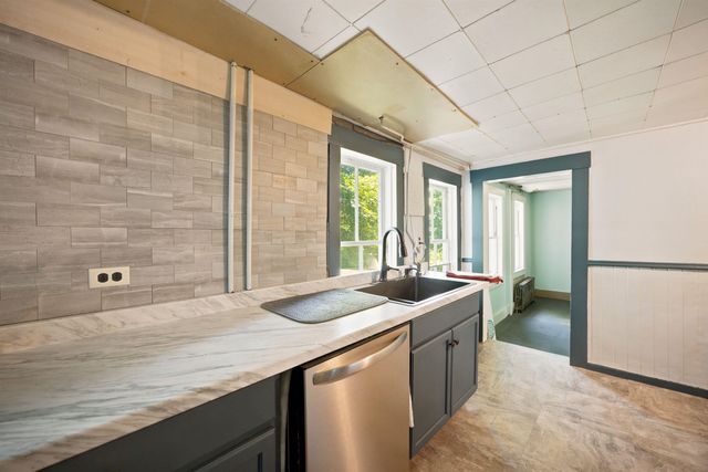 131 Waterloo Street, Warner, NH 03278