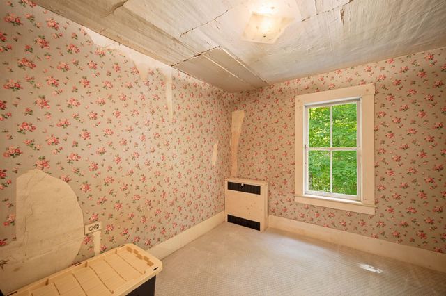 131 Waterloo Street, Warner, NH 03278