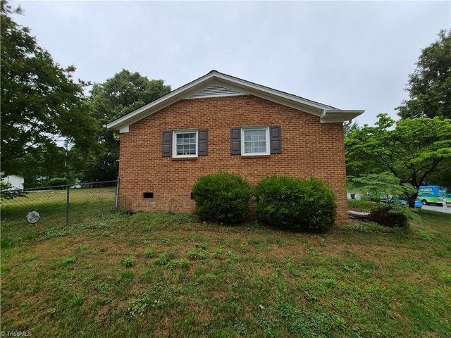 4309 Belfield Drive, Greensboro, NC 27405
