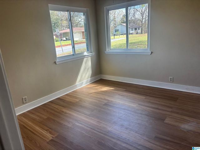 1 S HAMMETT AVENUE, Sylacauga, AL 35150