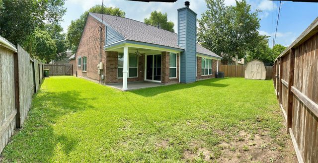 3909 Ashwood Drive, Pearland, TX 77584