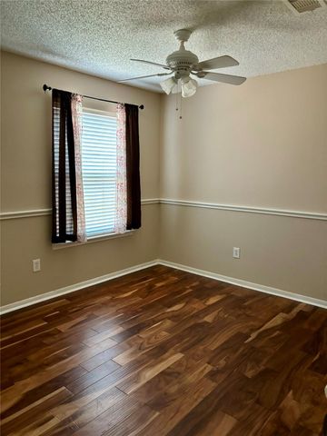 3909 Ashwood Drive, Pearland, TX 77584