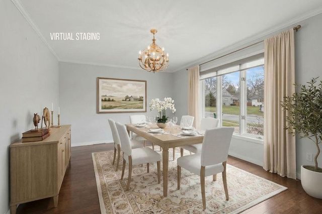 12209 Aberdeen Road, Leawood, KS 66209