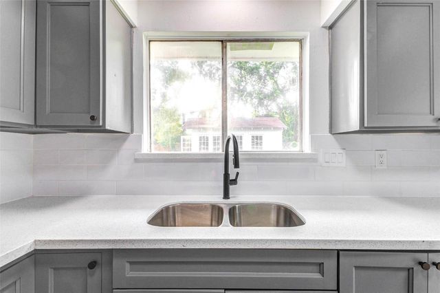 507 Shenandoah Dr Drive, Richmond, TX 77469