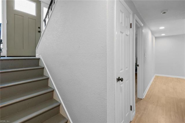 3549 Silina DR, Virginia Beach, VA 23452