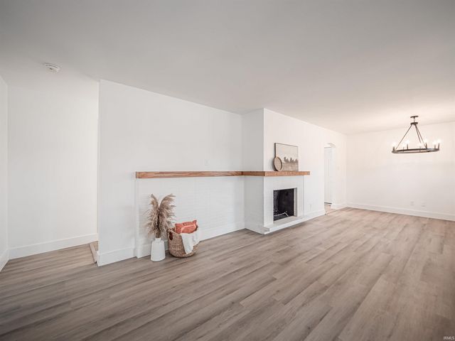 3900 E Diamond Avenue, Evansville, IN 47715