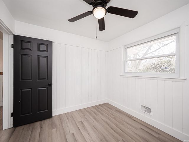 3900 E Diamond Avenue, Evansville, IN 47715