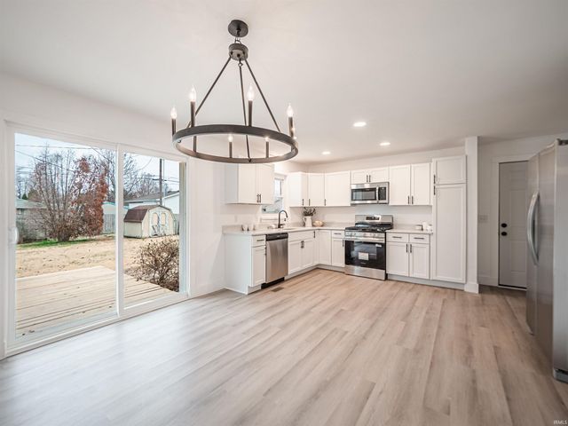 3900 E Diamond Avenue, Evansville, IN 47715