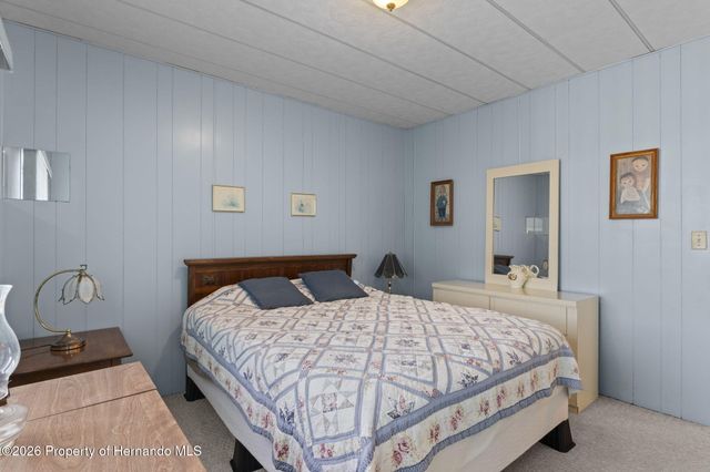 7156 Fairlane Avenue, Brooksville, FL 34613