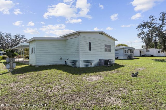 7156 Fairlane Avenue, Brooksville, FL 34613