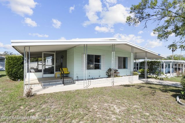 7156 Fairlane Avenue, Brooksville, FL 34613