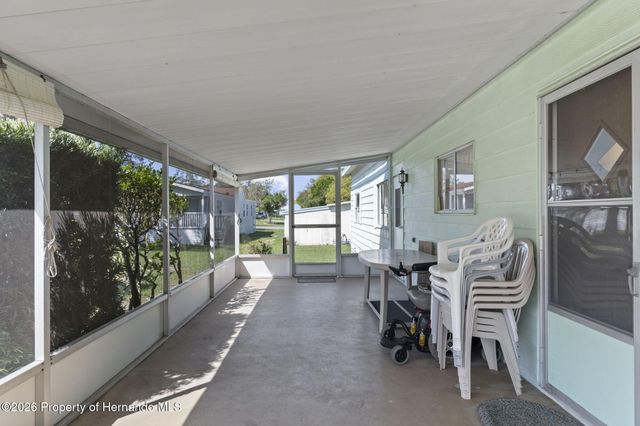 7156 Fairlane Avenue, Brooksville, FL 34613