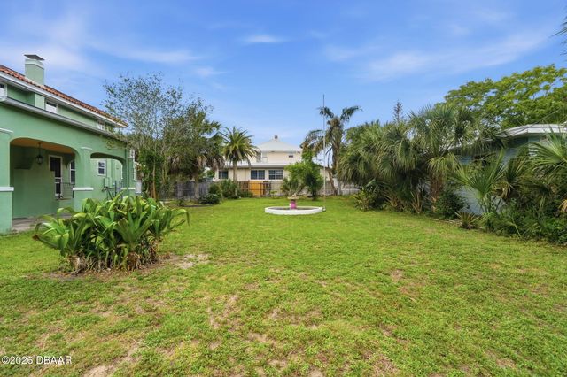 920 Daytona Avenue, Holly Hill, FL 32117