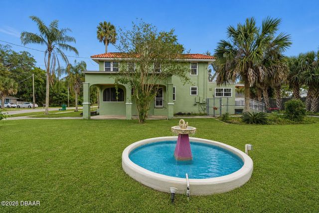 920 Daytona Avenue, Holly Hill, FL 32117